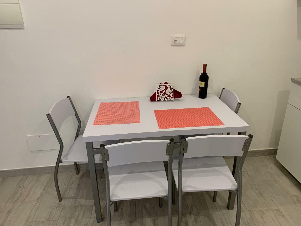 סירקוזה Deni'S Apartments Per 4 מראה חיצוני תמונה