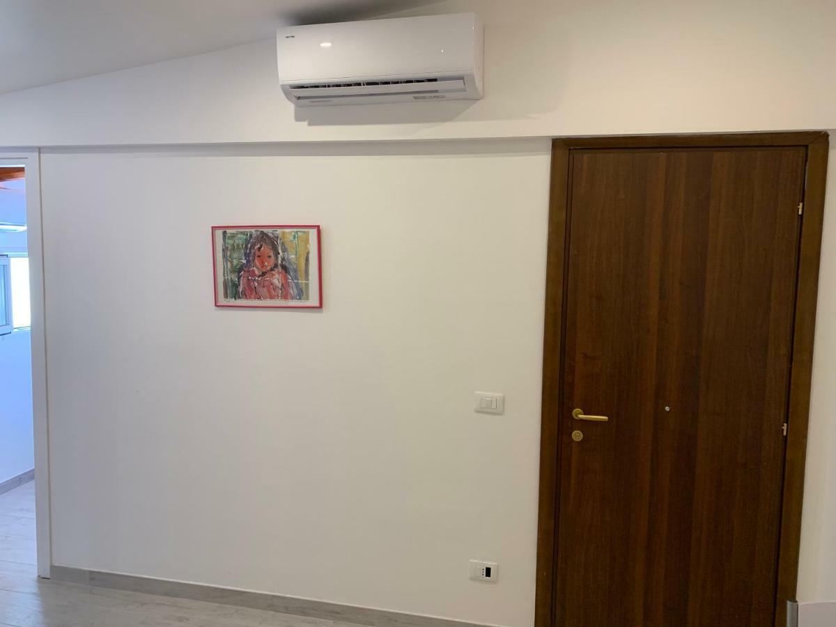 סירקוזה Deni'S Apartments Per 4 מראה חיצוני תמונה