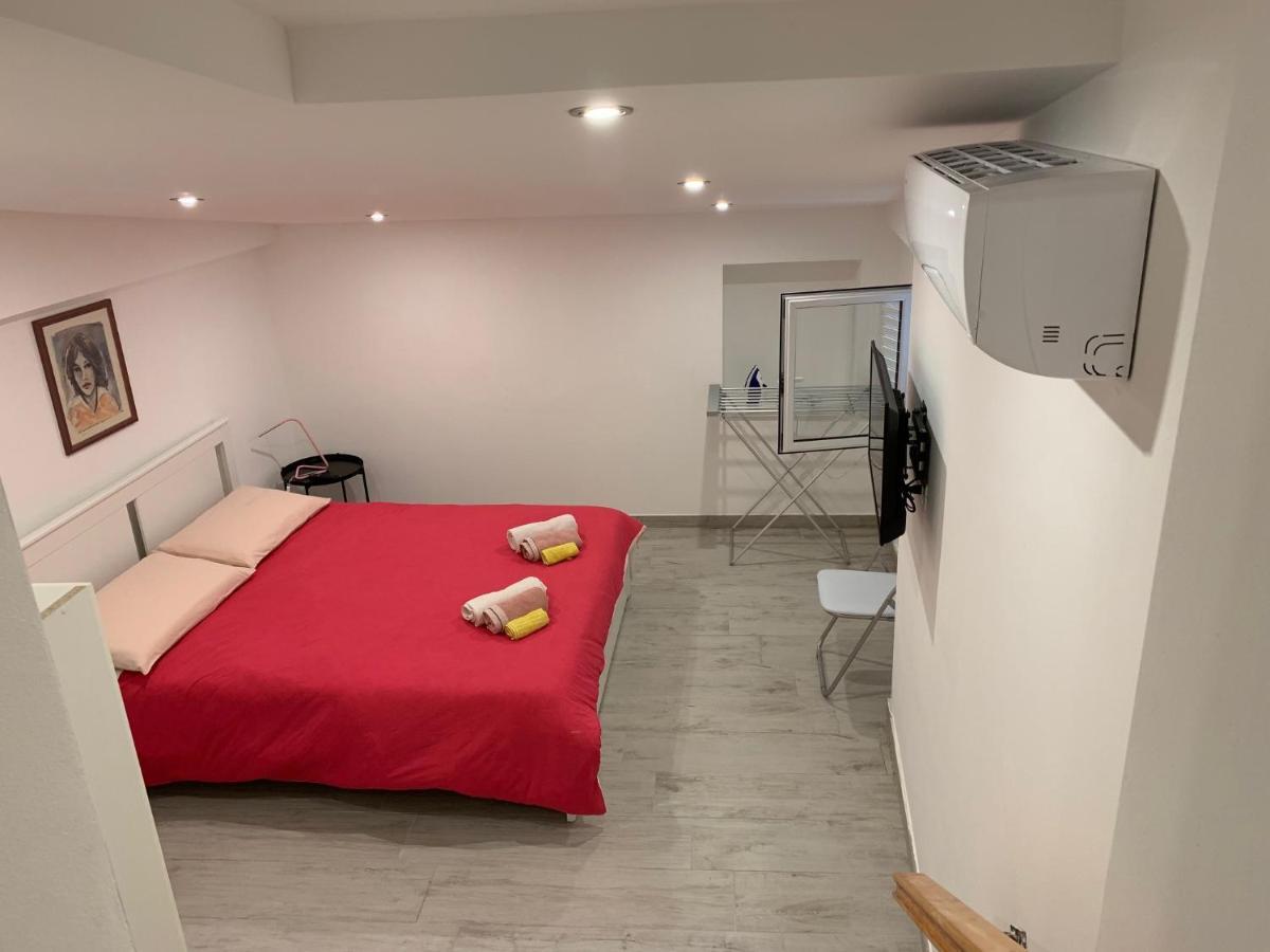 סירקוזה Deni'S Apartments Per 4 מראה חיצוני תמונה